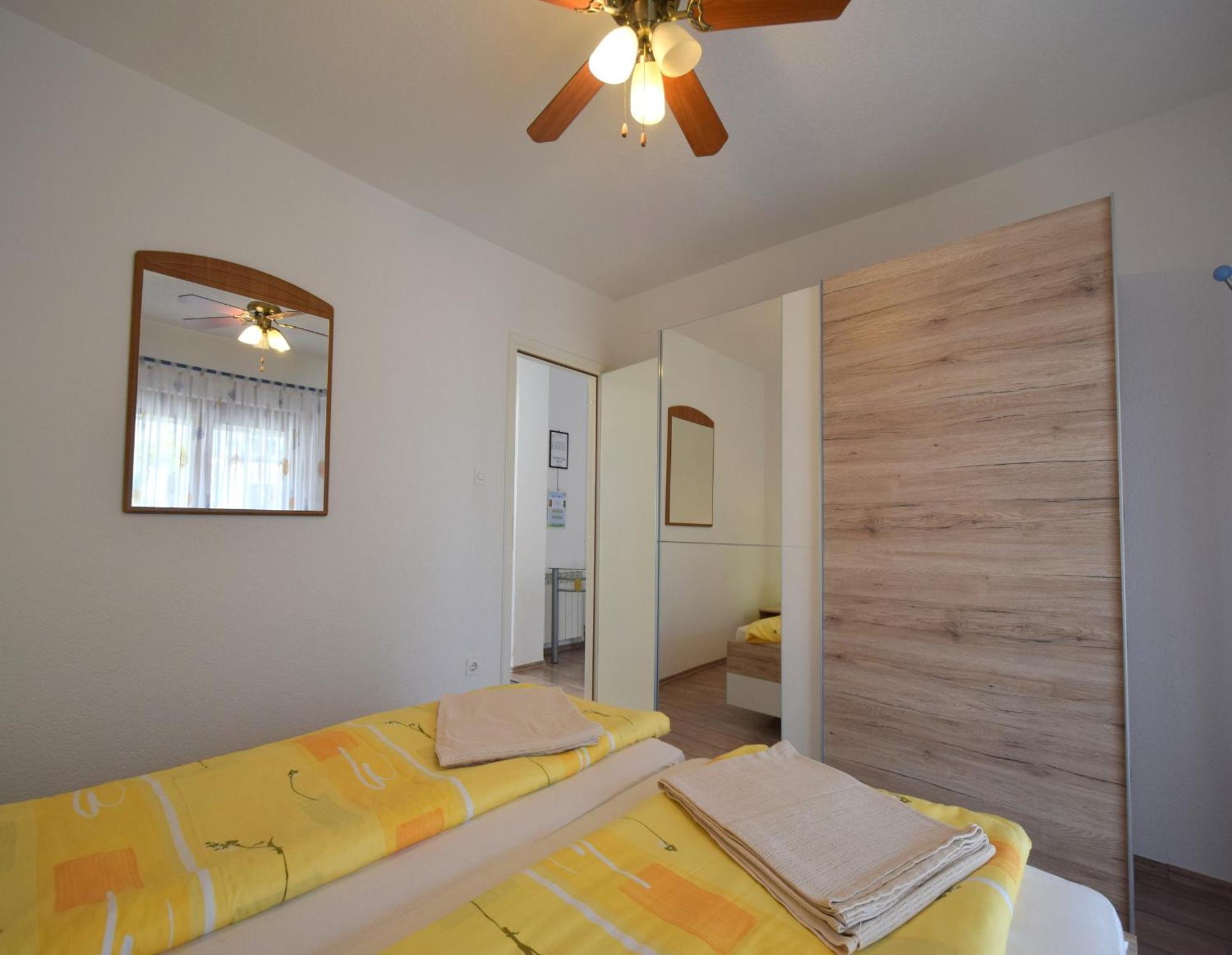 Apartments Martin Malinska Luaran gambar