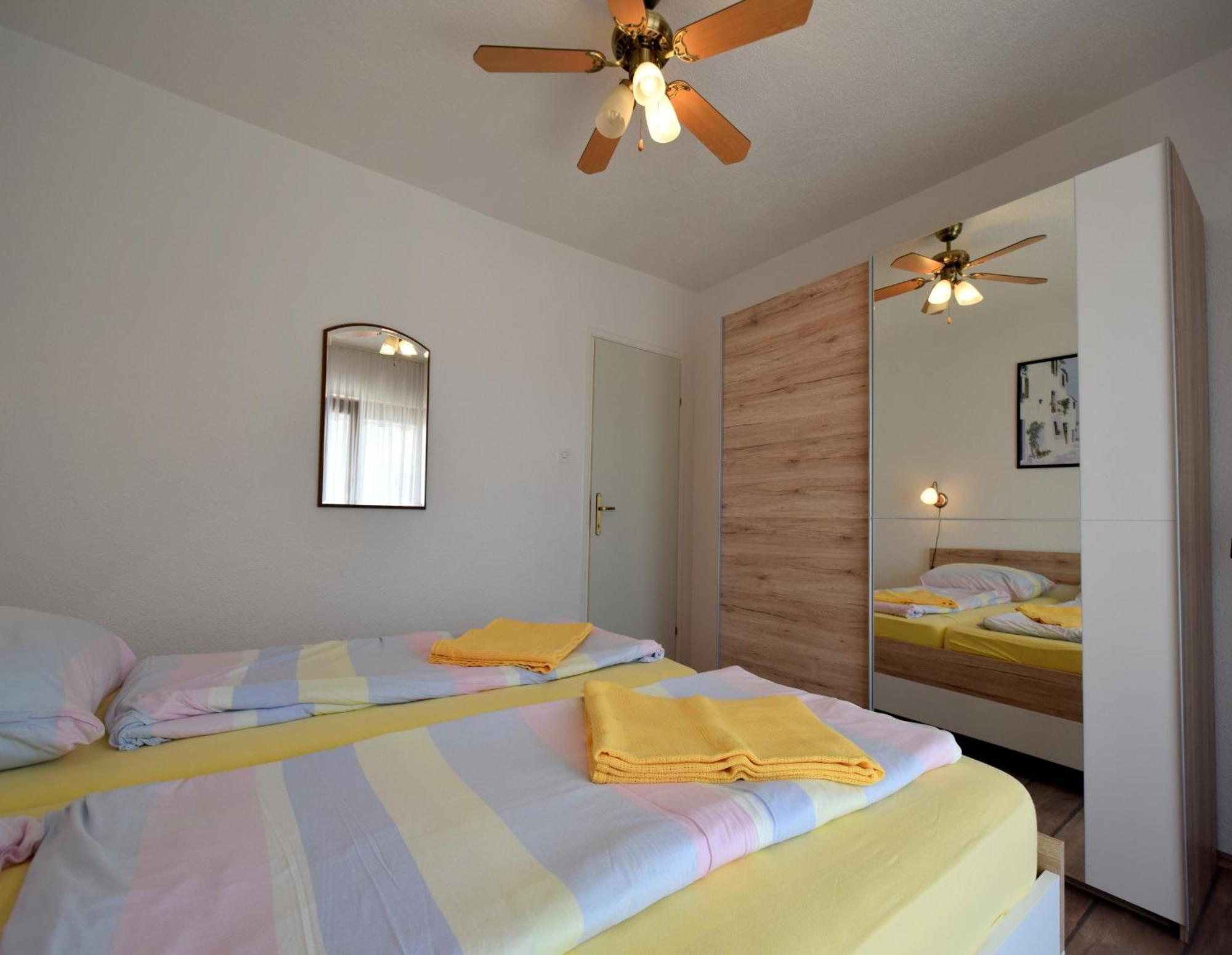 Apartments Martin Malinska Luaran gambar