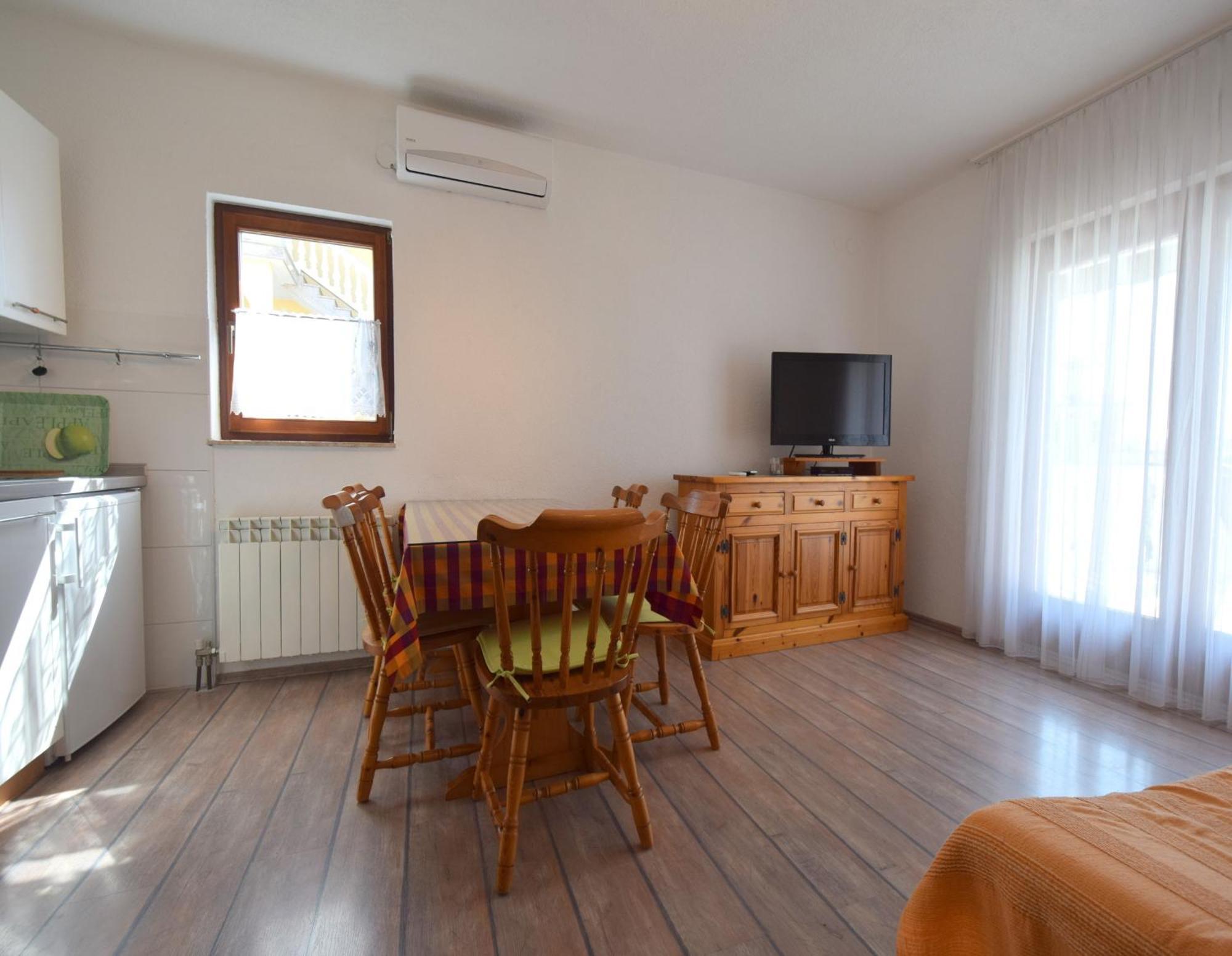 Apartments Martin Malinska Luaran gambar